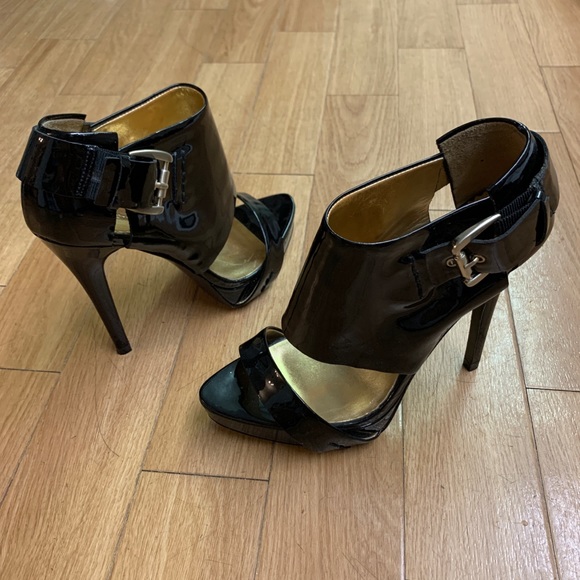 REPORT SIGNATURE Stiletto Heels - Picture 2 of 9